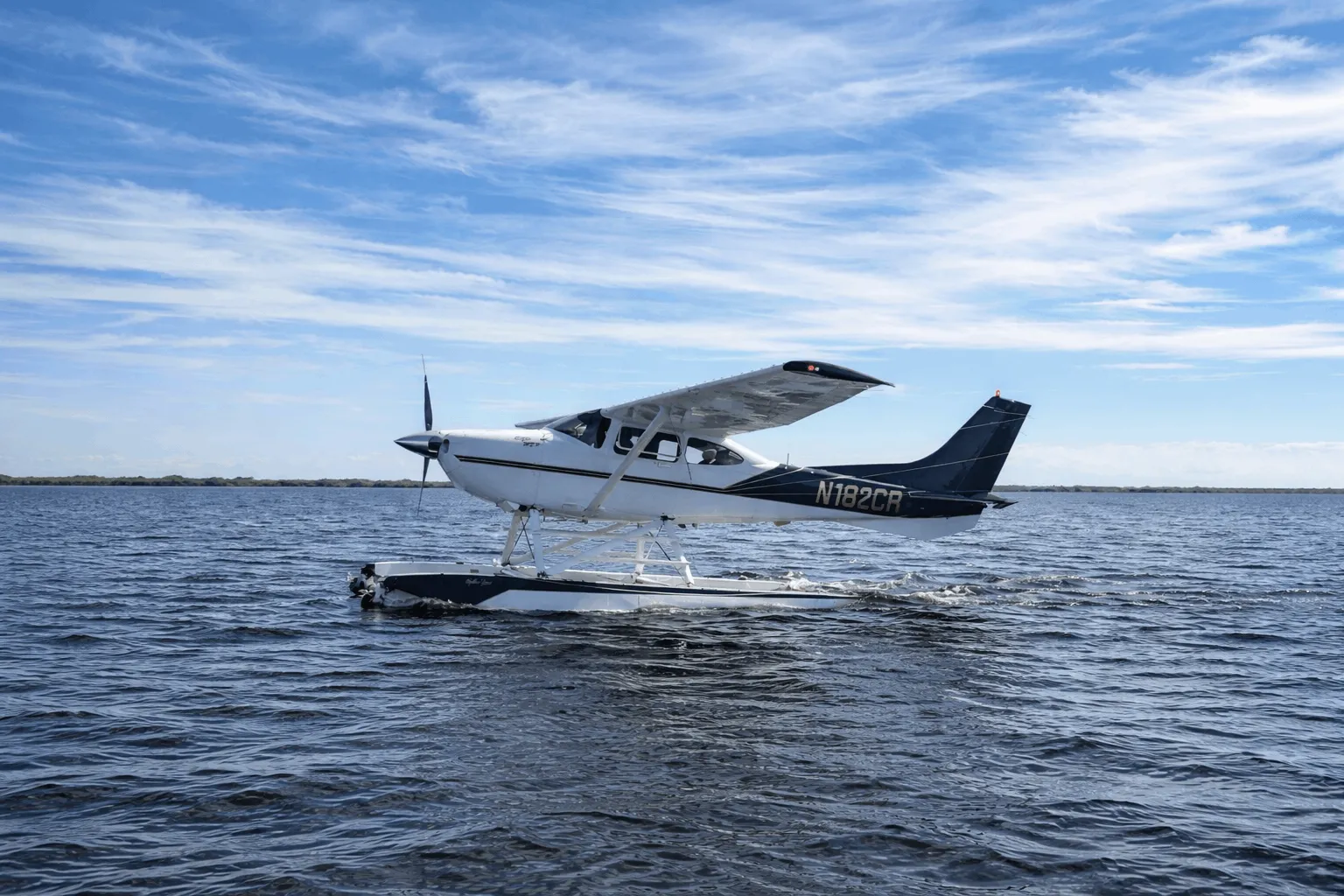 Seaplane training for Orlando-area pilots