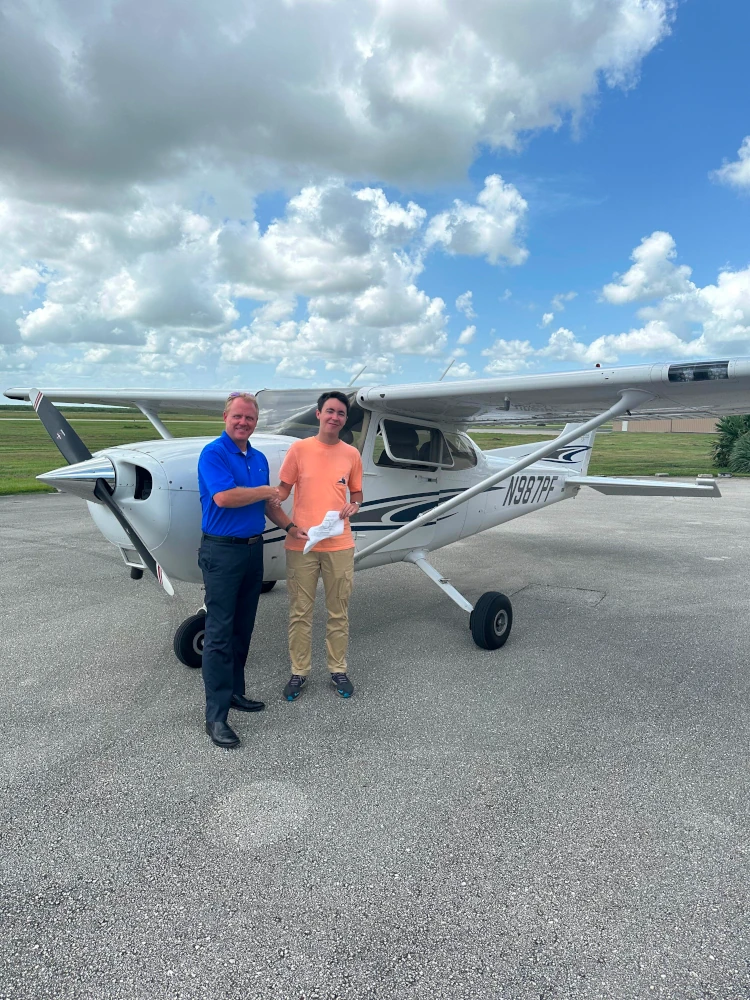 congratulate Hans for passing his Private Pilot check-ride!