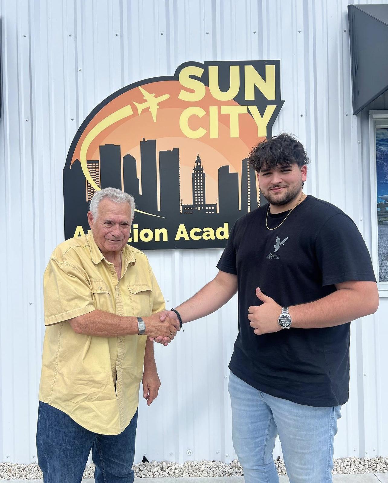 Congratulations to Sebastian Lemus Llort for passing his Multi-Engine CPL check ride!